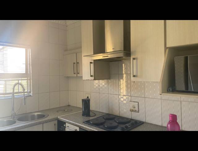 3 BEDROOM FREESTANDING FOR SALE IN SHARON PARK